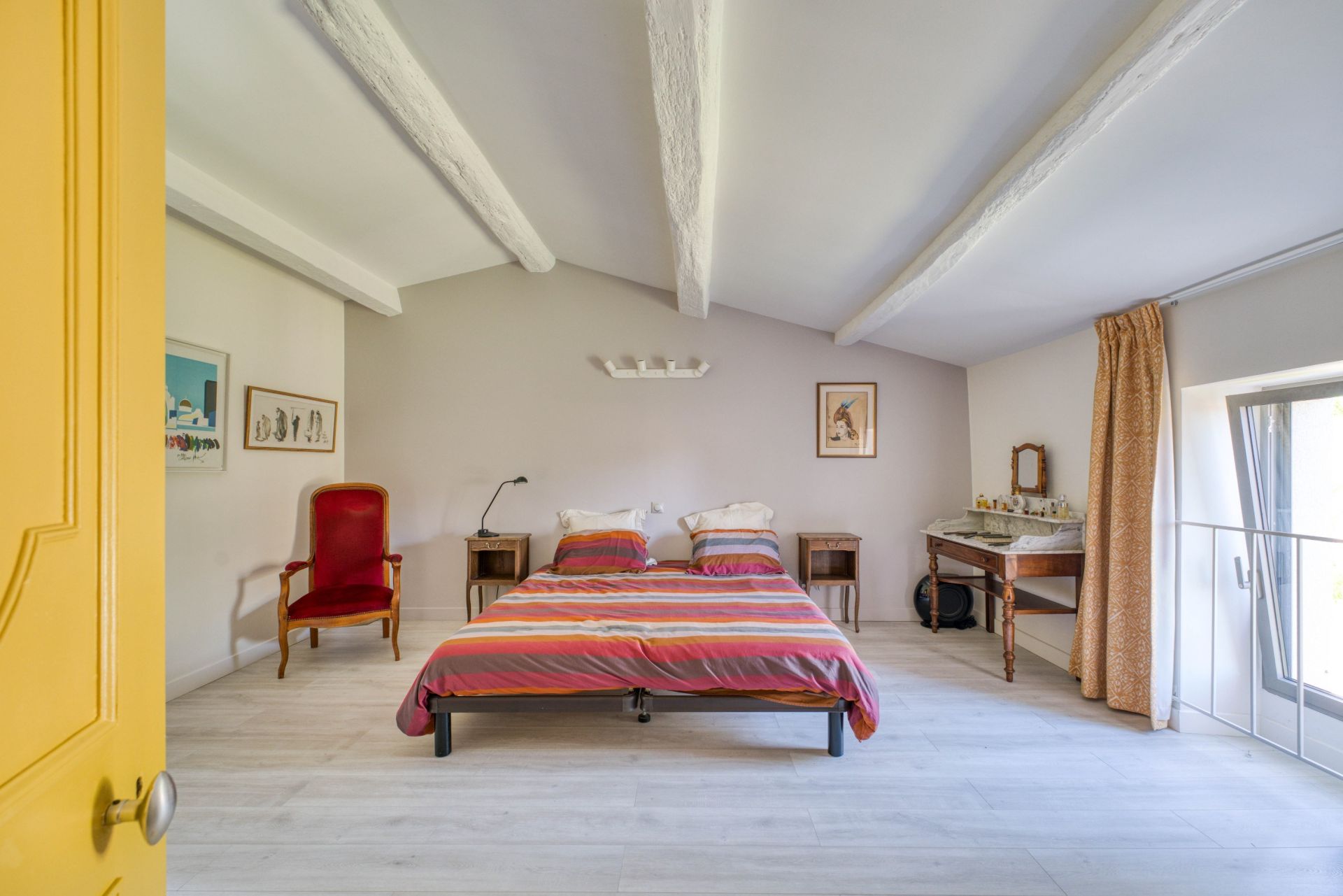 maison de prestige 8 Pièces en vente sur LAGORD (17140)