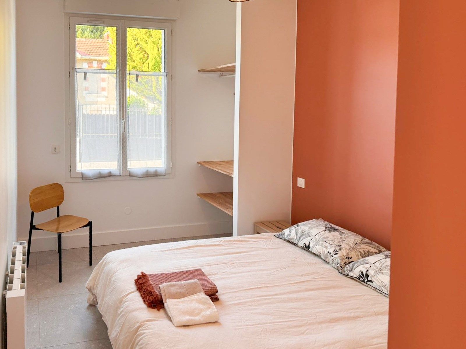prestigious house 4 Rooms for sale on LA ROCHELLE (17000)