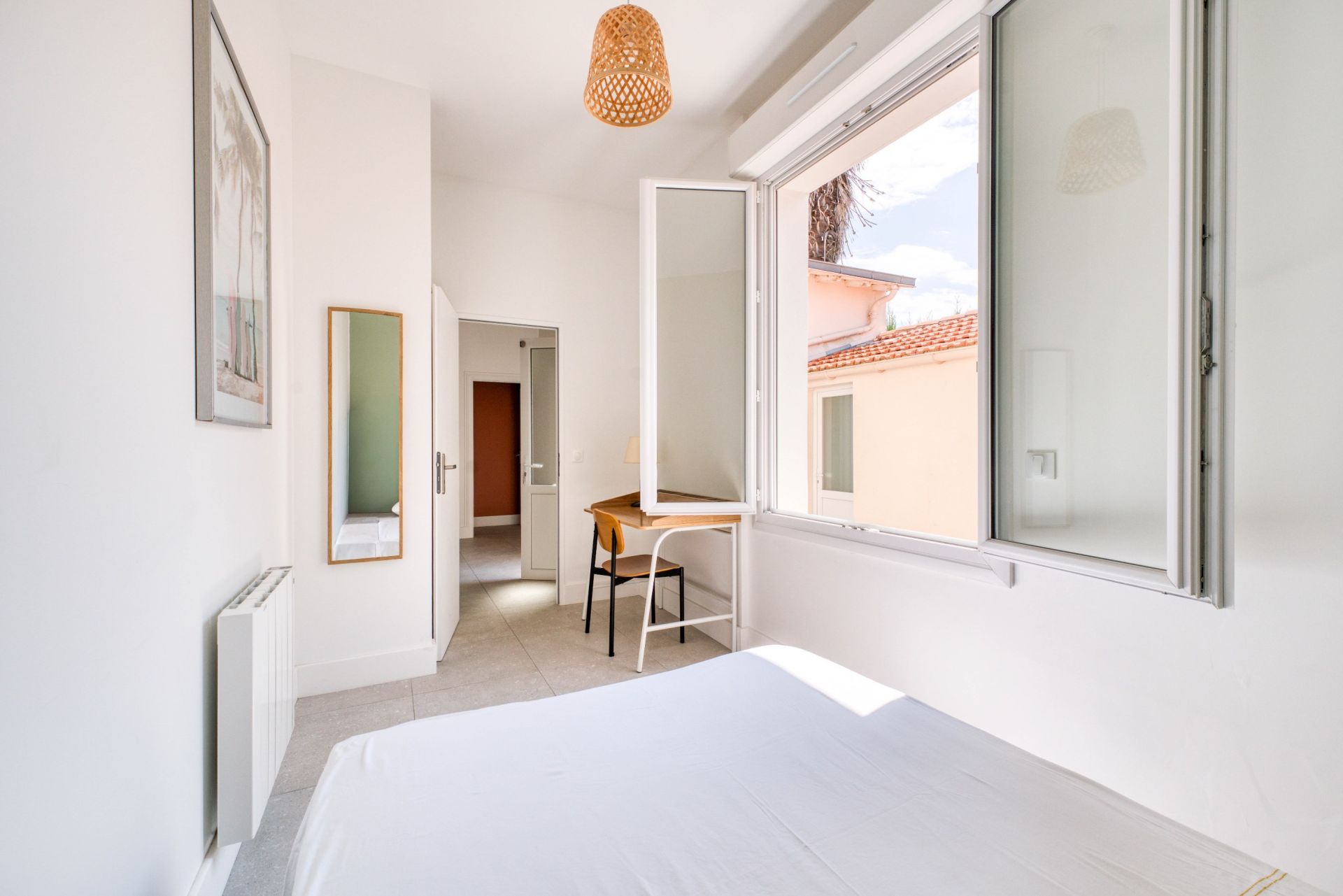 prestigious house 4 Rooms for sale on LA ROCHELLE (17000)