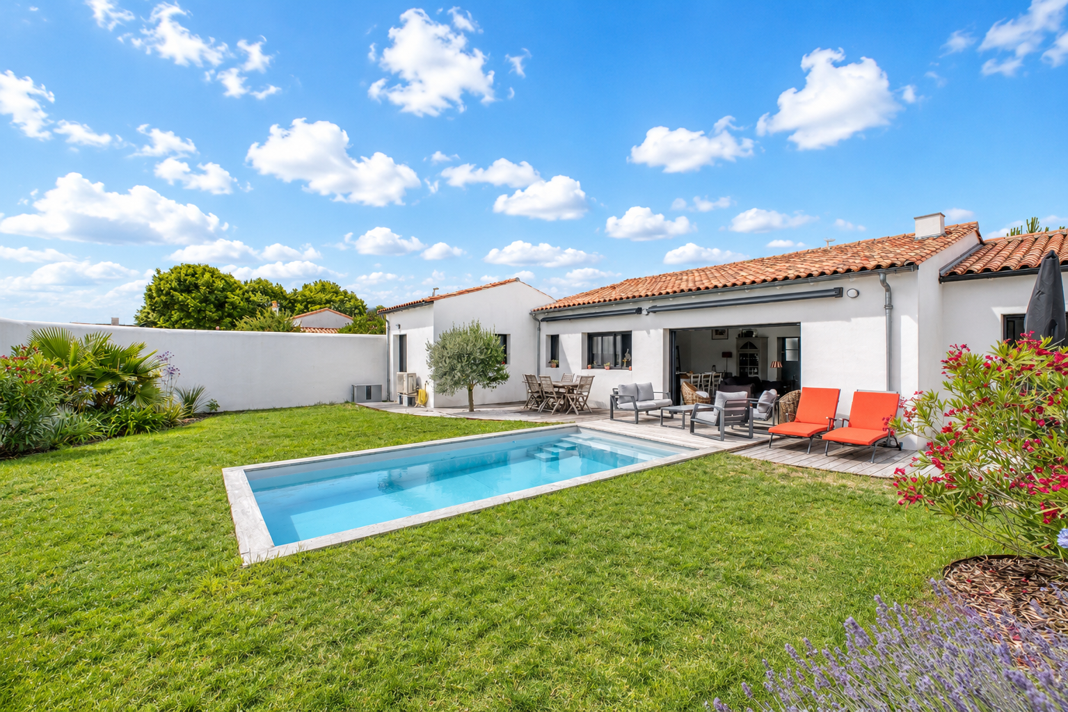 prestigious house 5 Rooms for sale on LE BOIS PLAGE EN RE (17580)