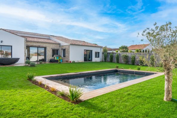 Sale Prestigious house La Flotte 8&nbsp;Rooms 260&nbsp;m²