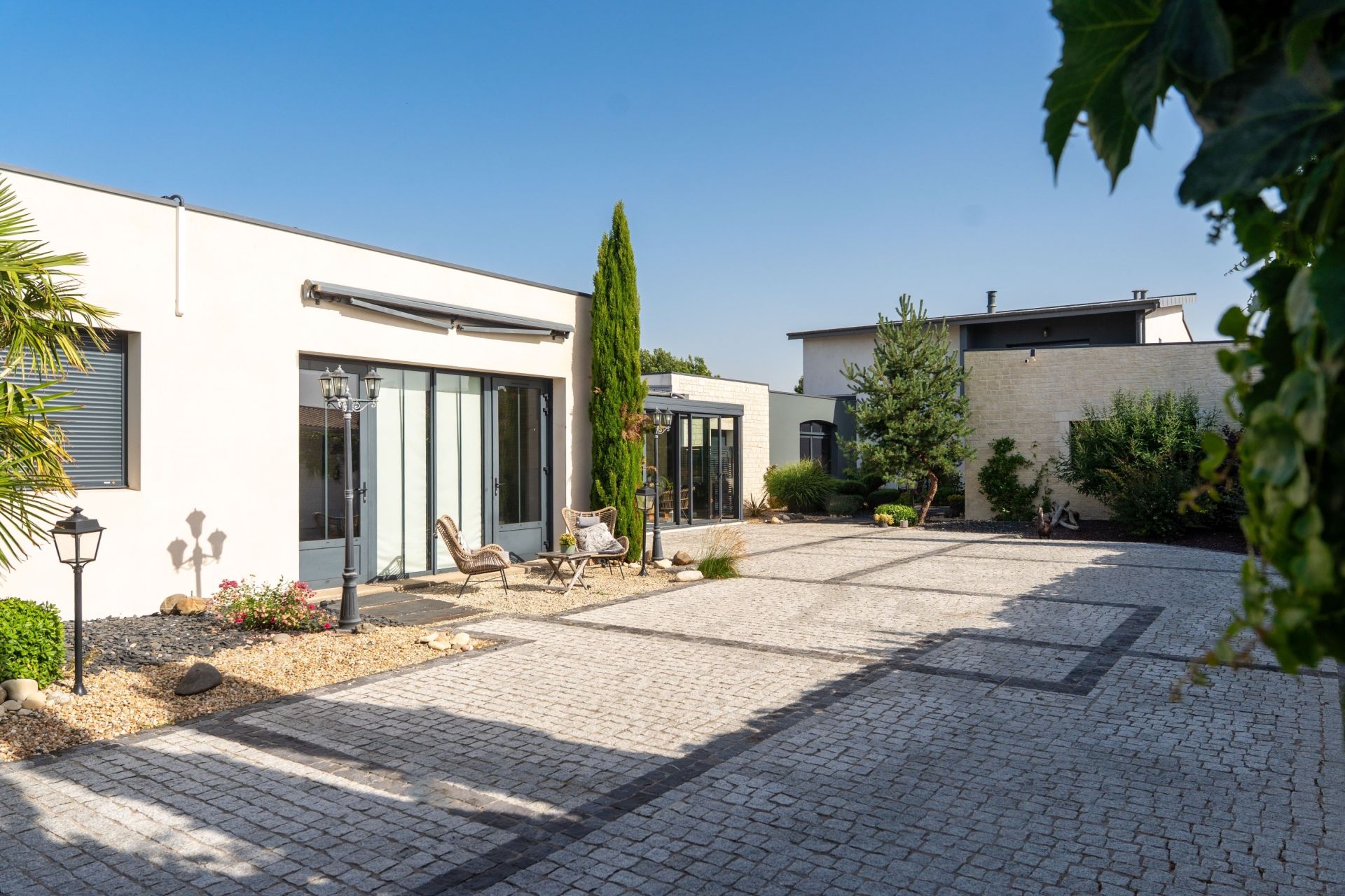 maison de prestige 10 Pièces en vente sur ST XANDRE (17138)