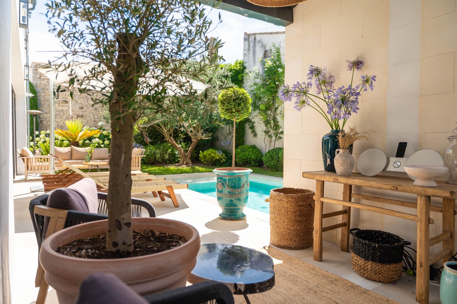 prestigious house 12 Rooms for sale on ST MARTIN DE RE (17410)