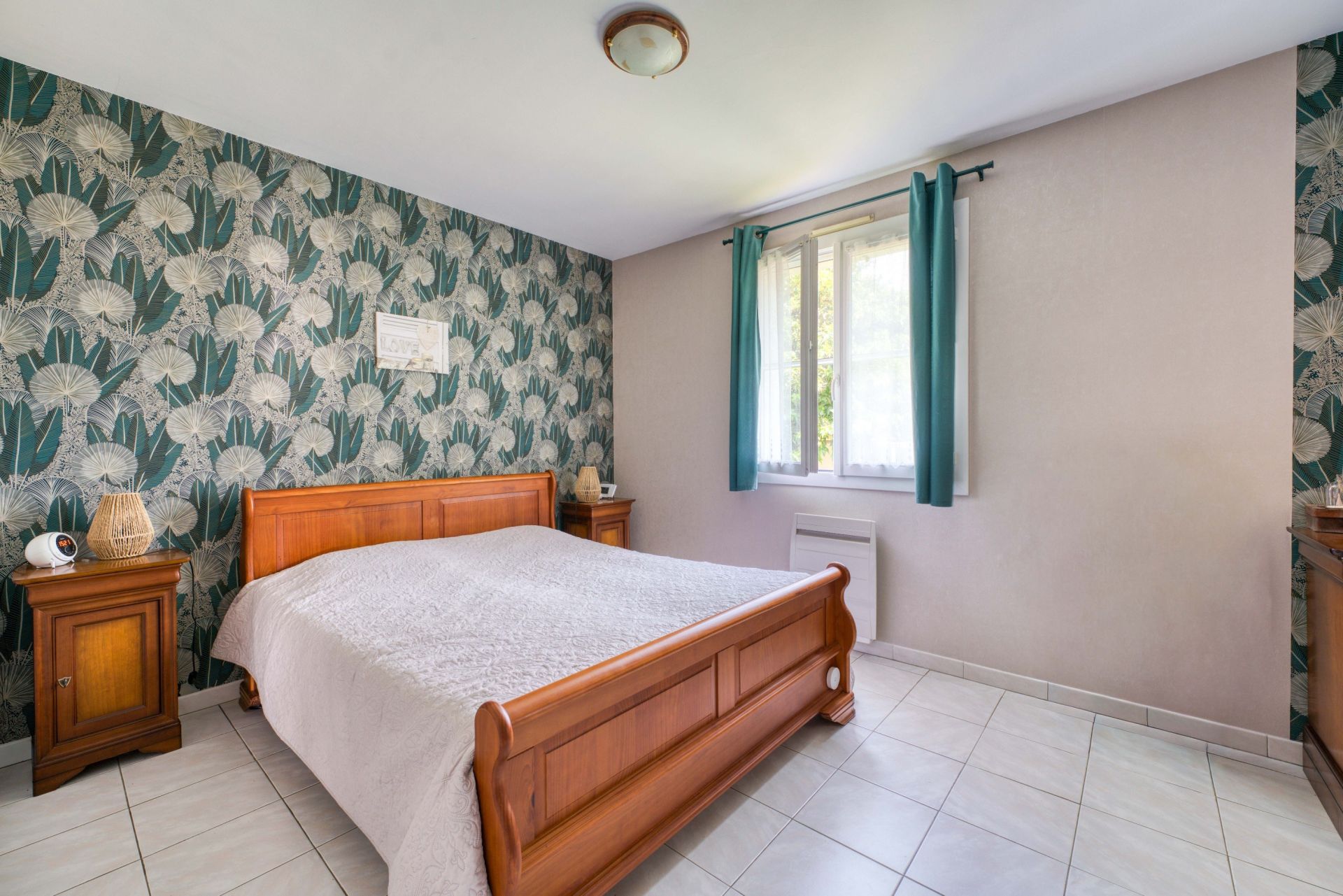 maison de prestige 8 Pièces en vente sur L HOUMEAU (17137)