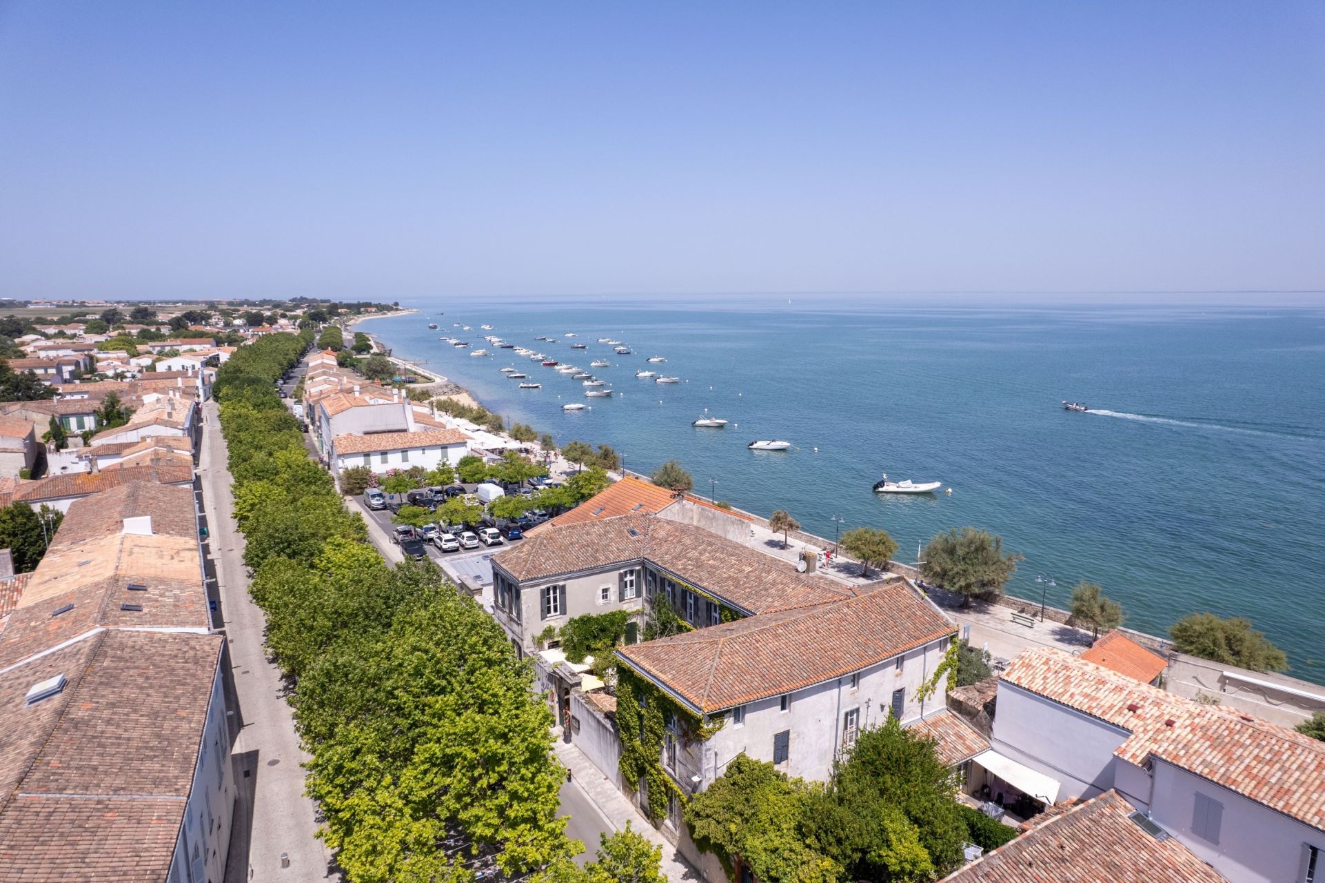immeuble de prestige en vente sur LA FLOTTE (17630)
