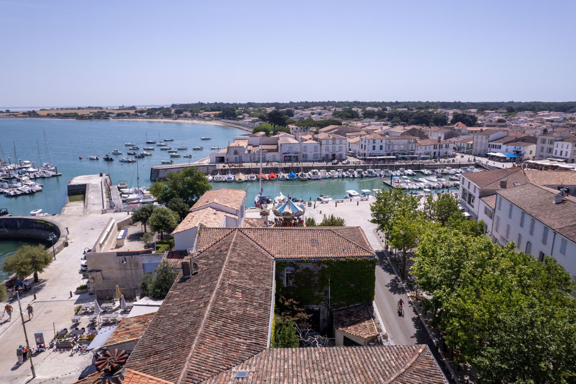 immeuble de prestige en vente sur LA FLOTTE (17630)