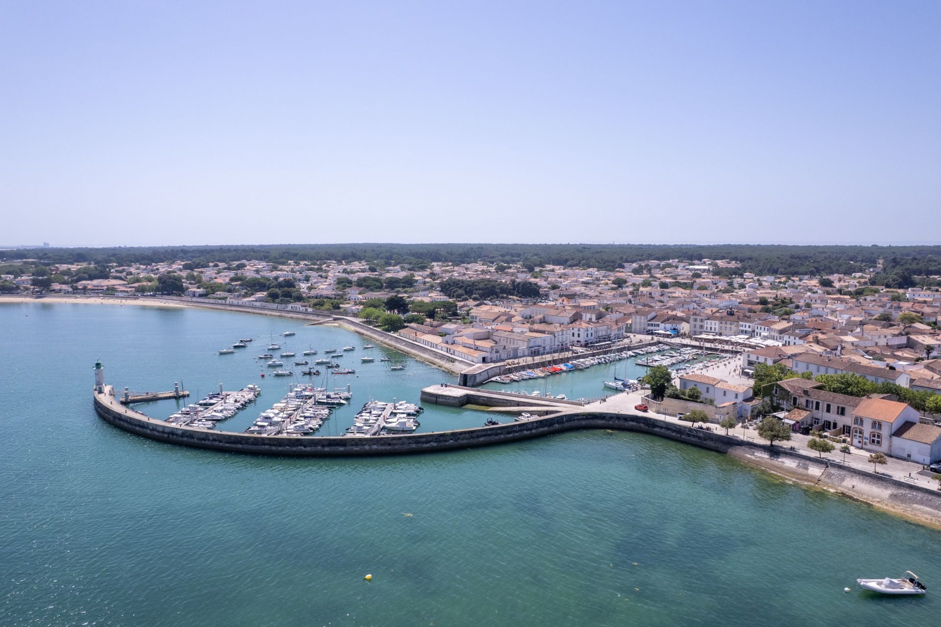 immeuble de prestige en vente sur LA FLOTTE (17630)