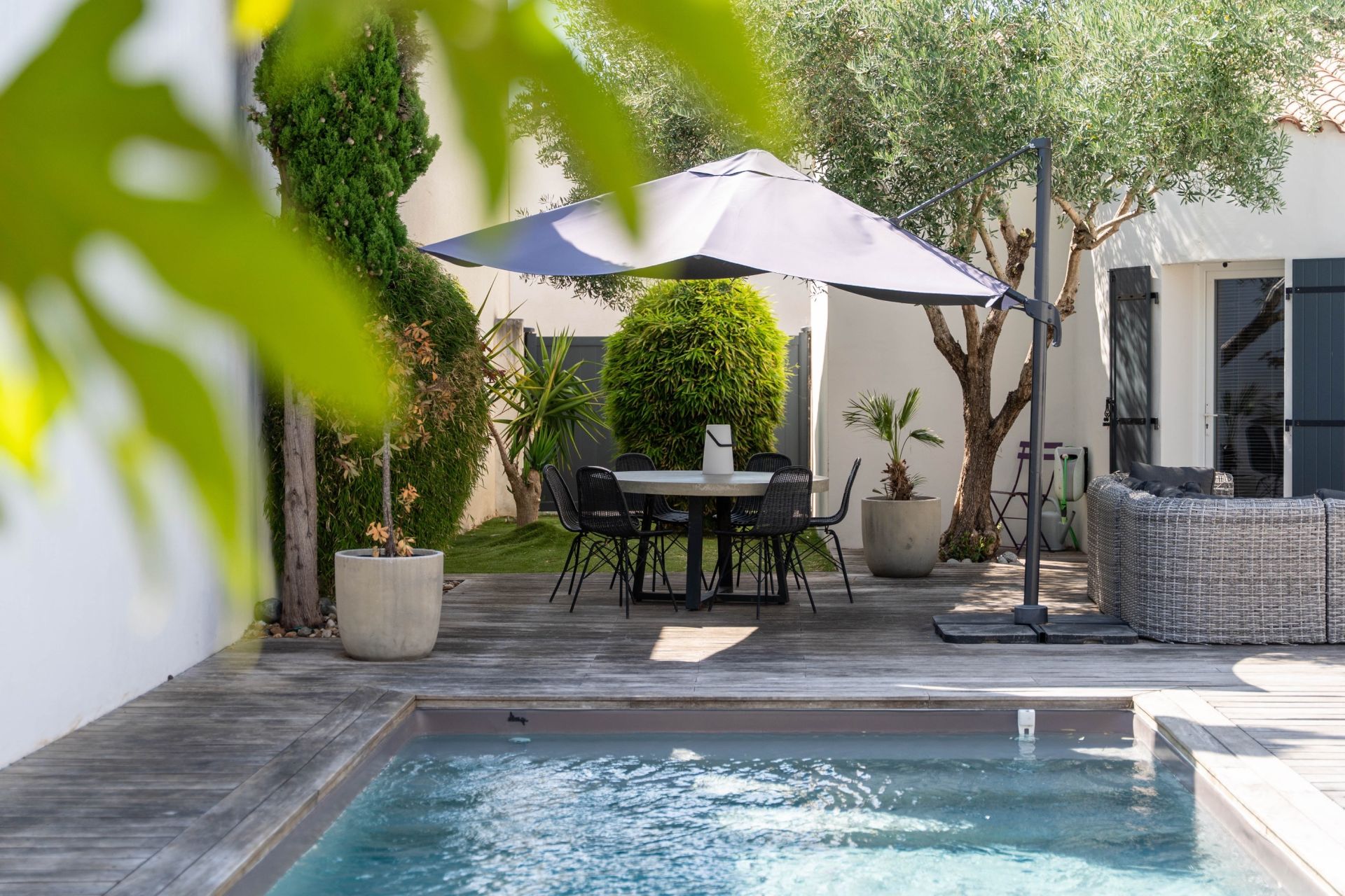 prestigious house 5 Rooms for sale on PUILBOREAU (17138)