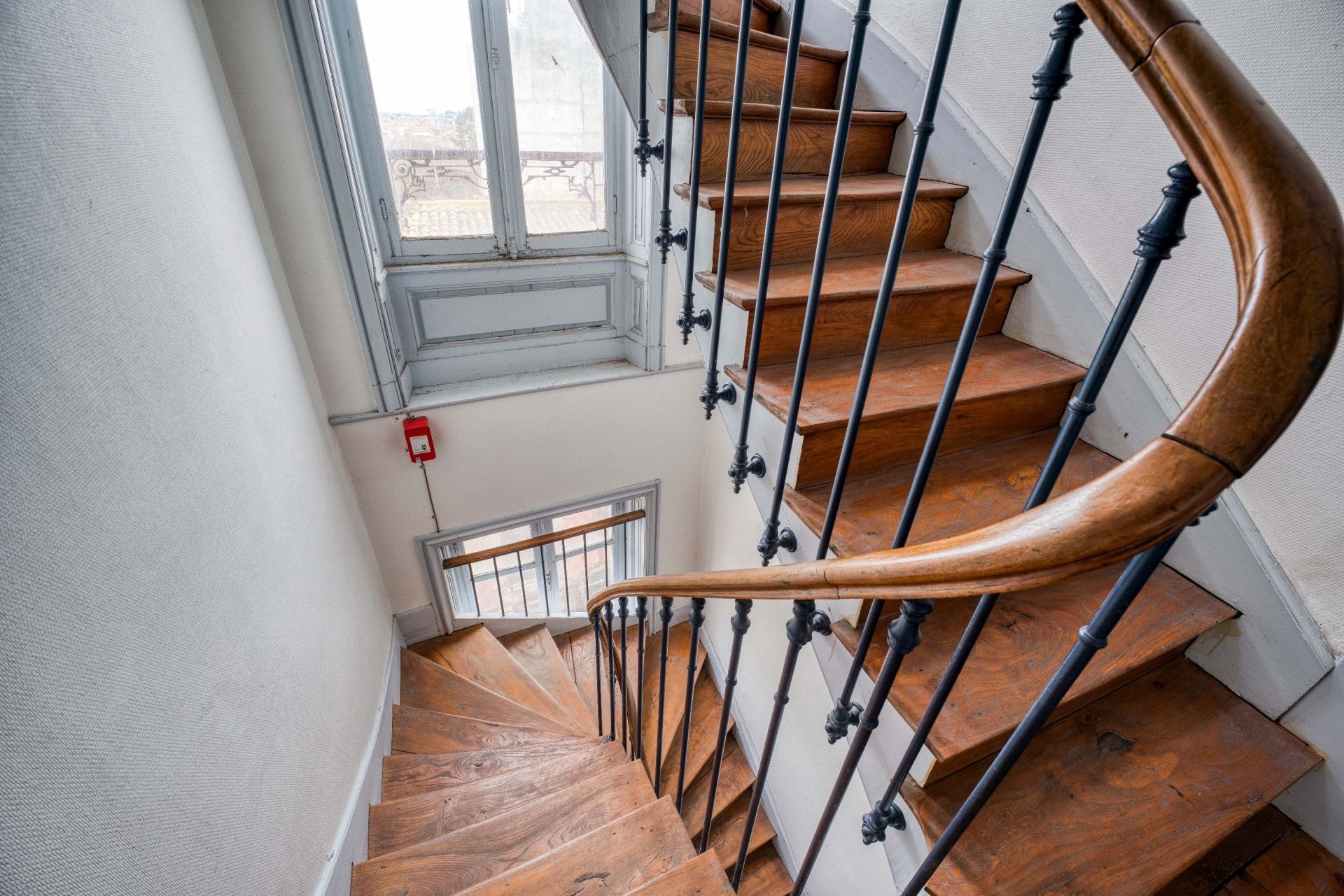 prestigious apartment 4 Rooms for sale on LA ROCHELLE (17000)