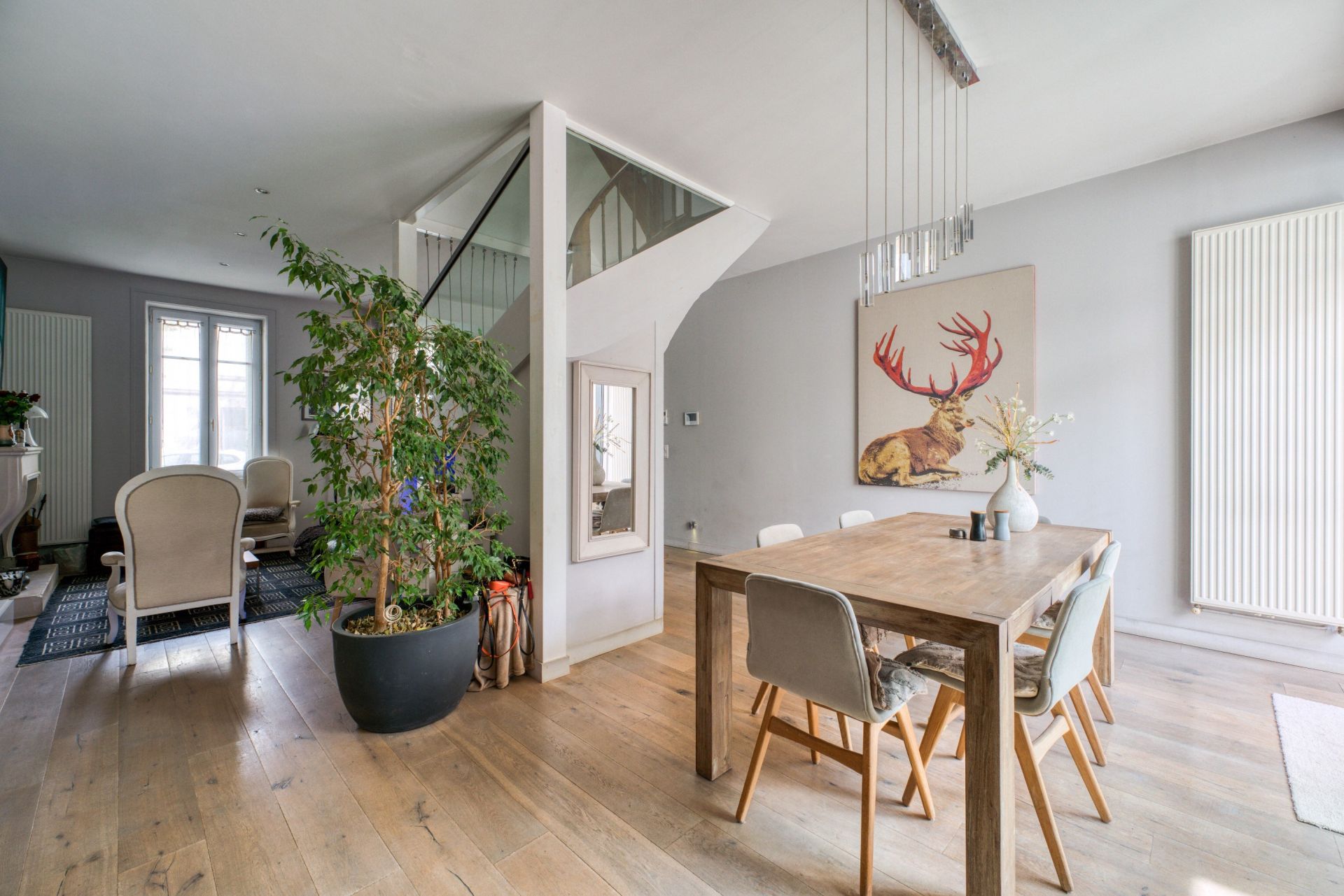 prestigious house 5 Rooms for sale on LA ROCHELLE (17000)