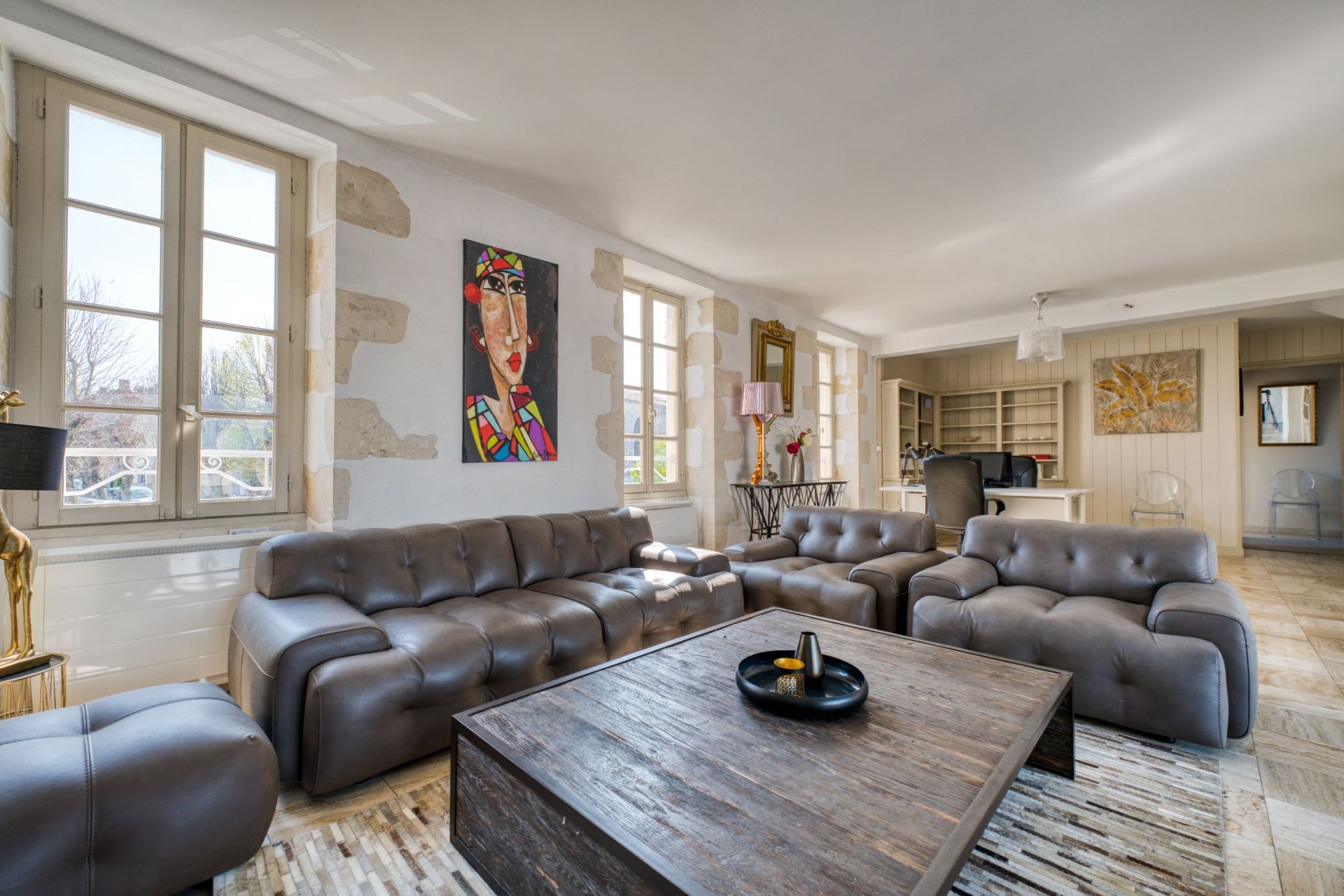 appartement de prestige 7 Pièces en vente sur ST MARTIN DE RE (17410)