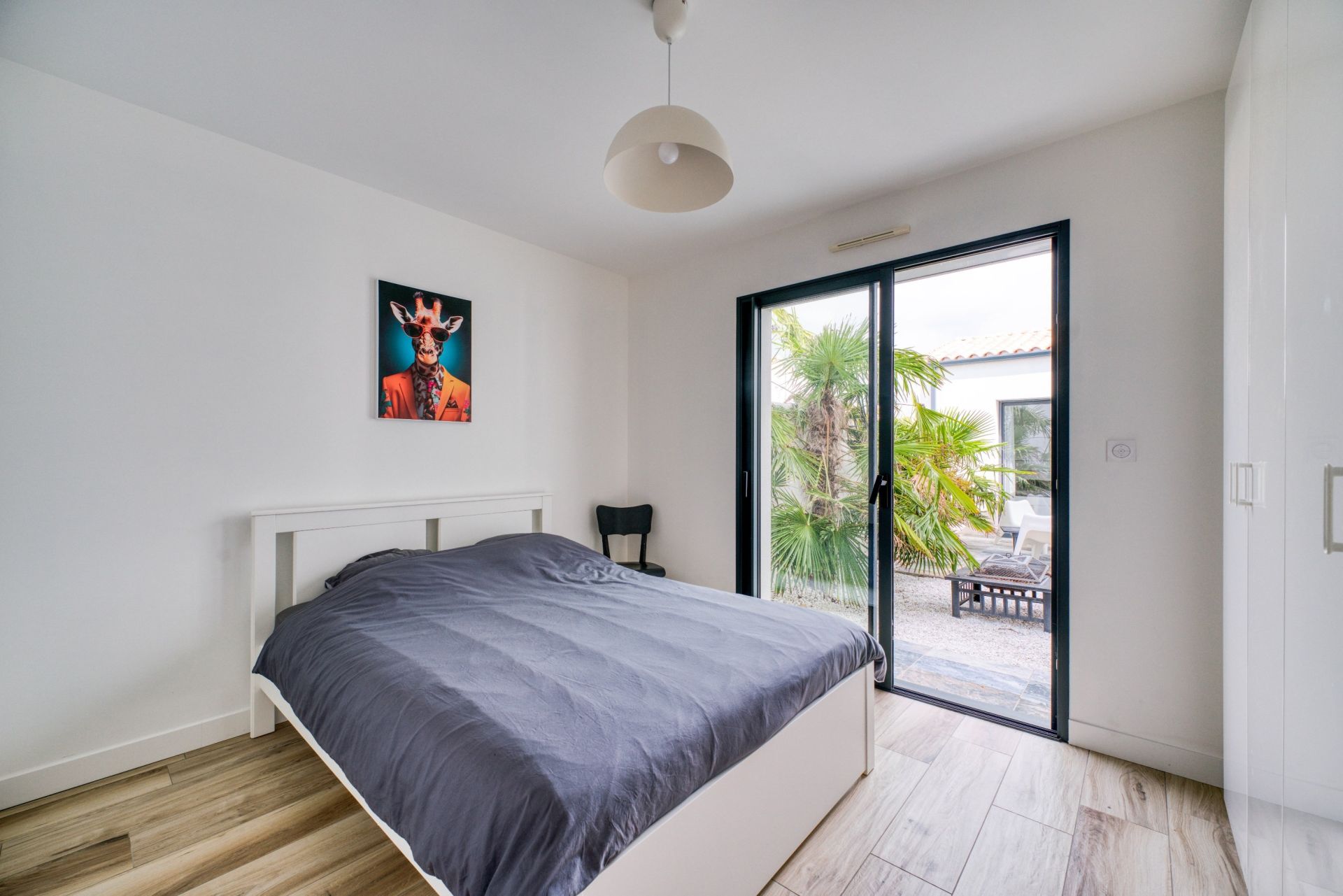 prestigious house 6 Rooms for sale on CROIX CHAPEAU (17220)