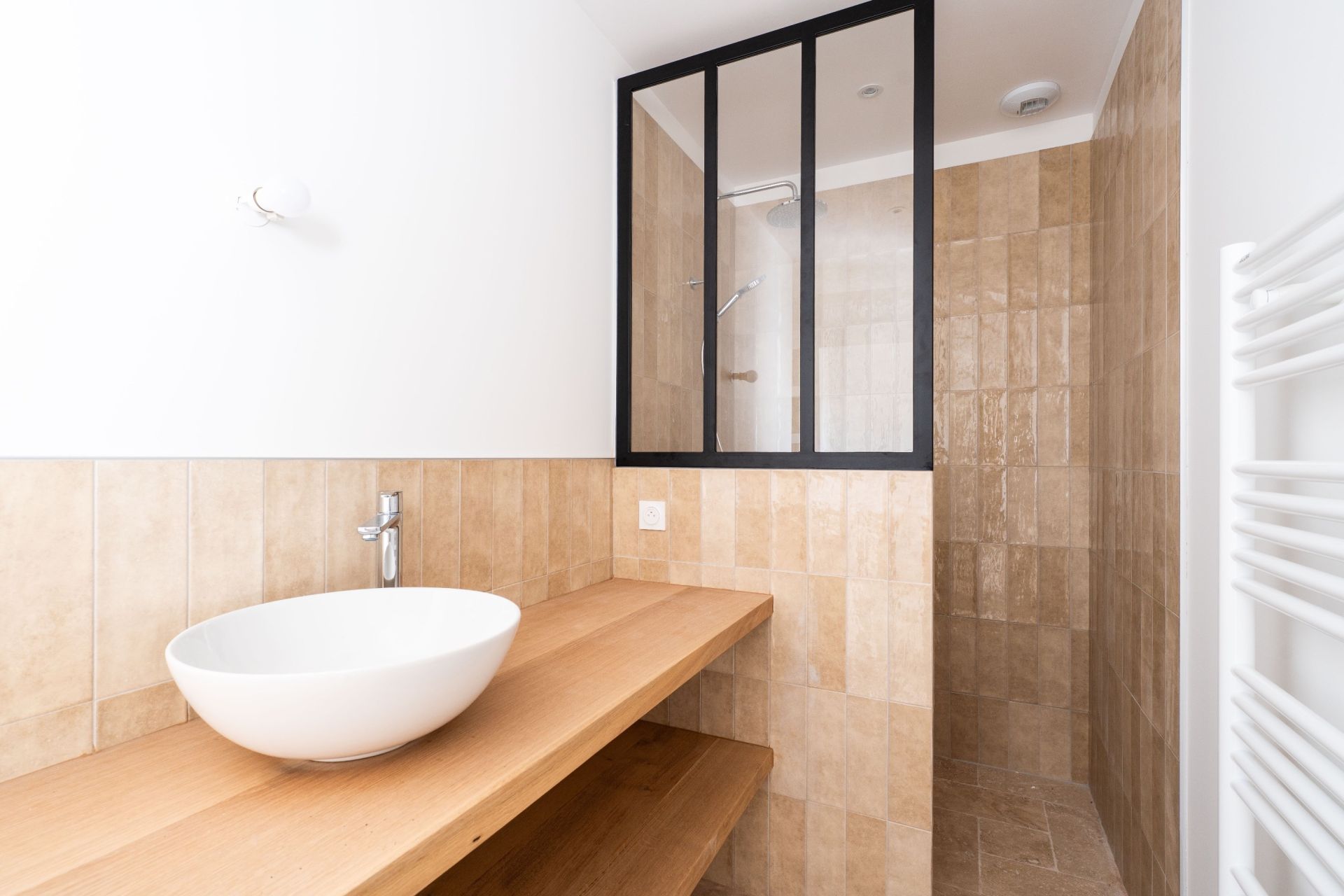 prestigious house 10 Rooms for sale on RIVEDOUX PLAGE (17940)