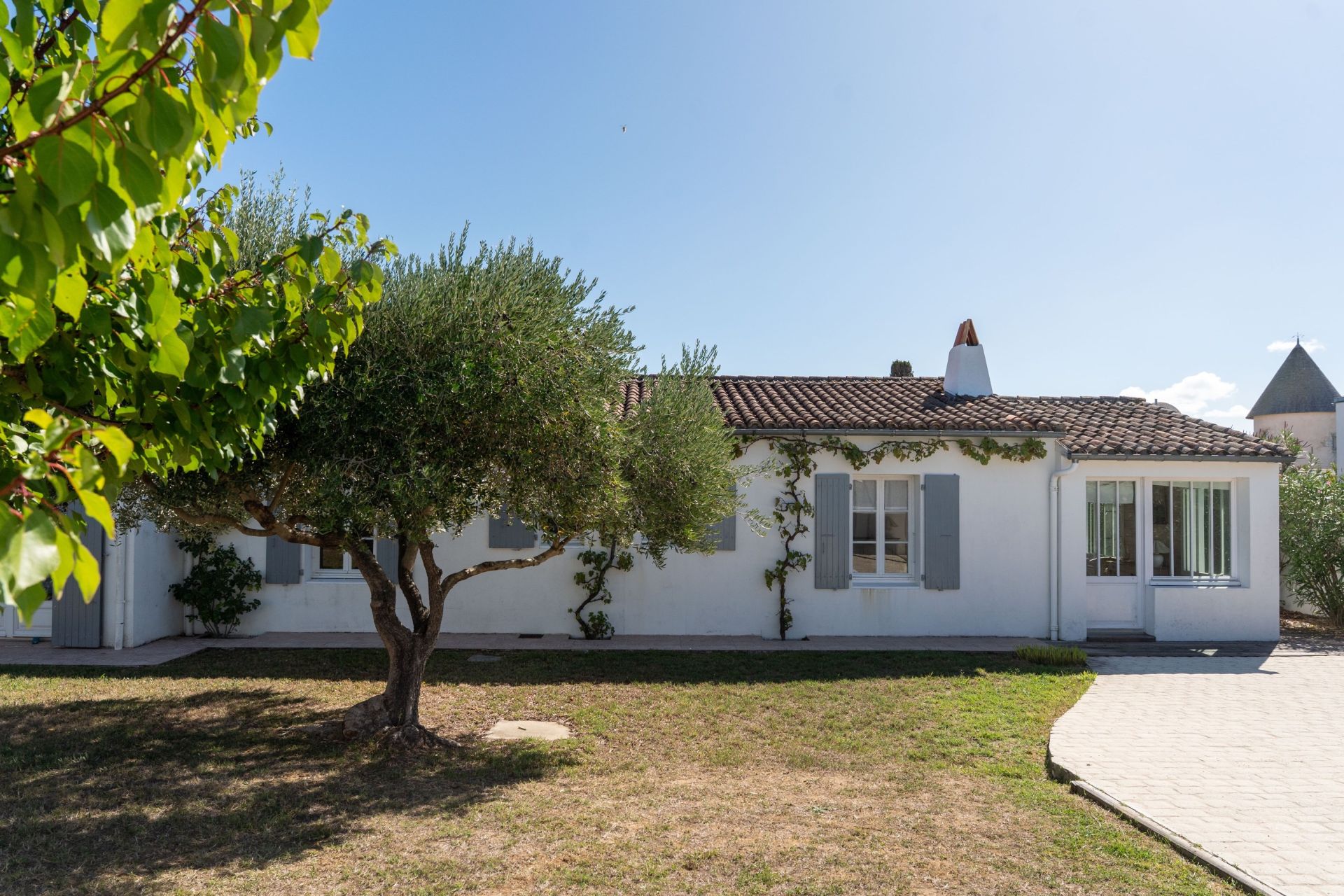 maison de prestige 5 Pièces en vente sur LOIX (17111)