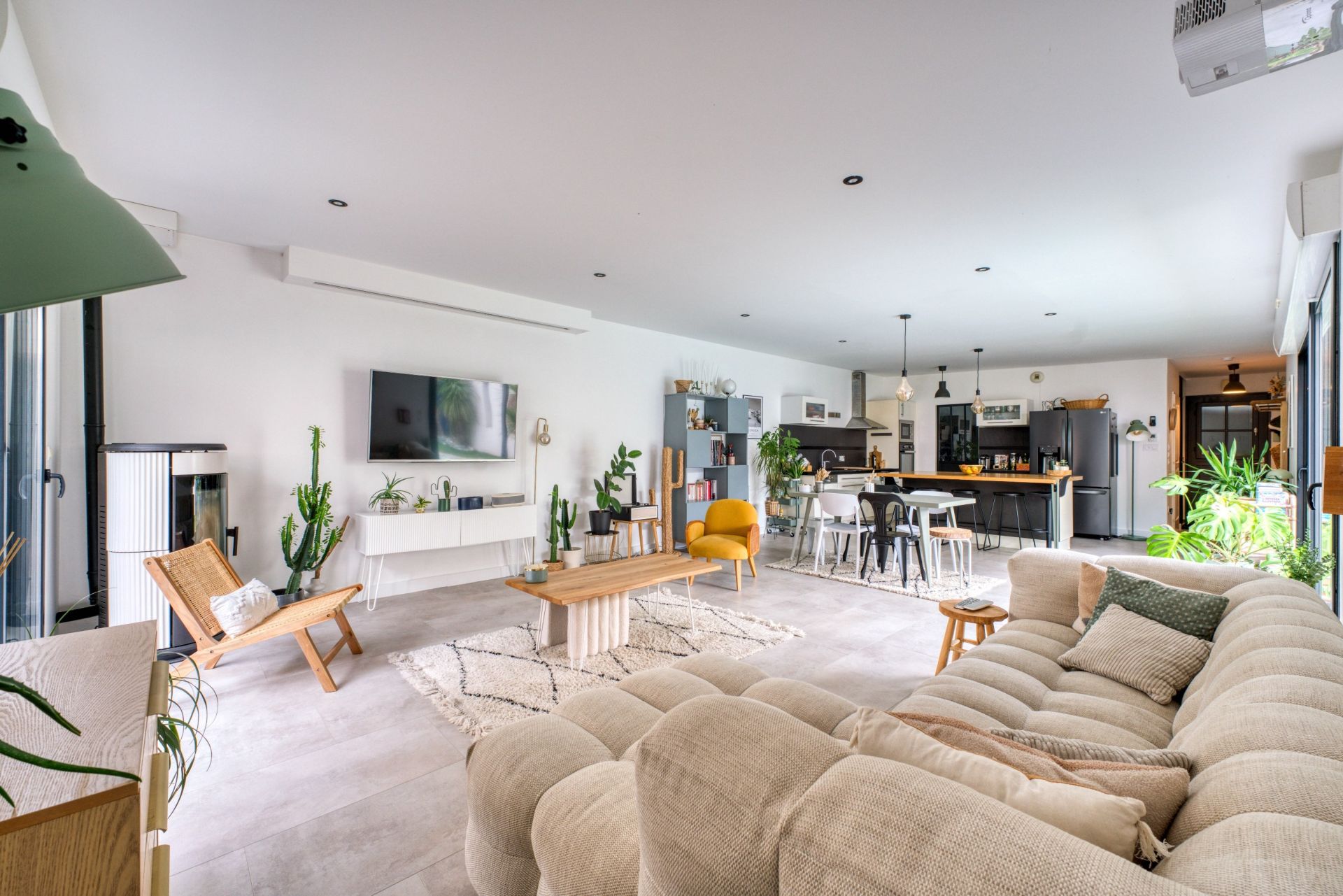 maison contemporaine de prestige 5 Pièces en vente sur ANGOULINS (17690)
