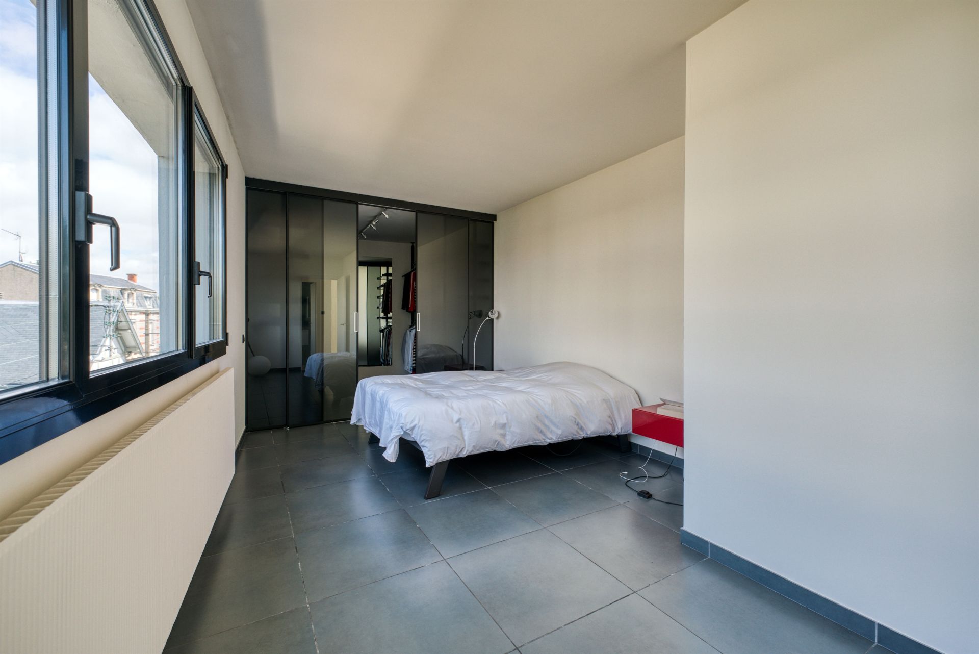 prestigious house 5 Rooms for sale on LA ROCHELLE (17000)