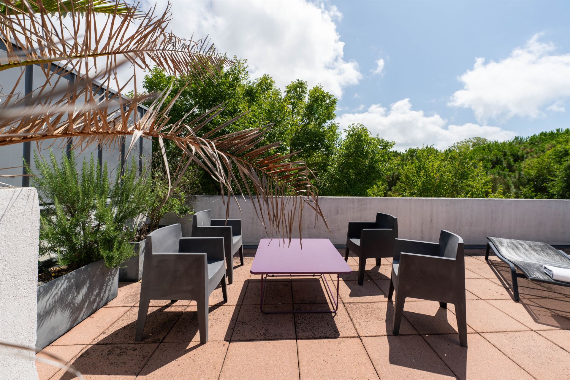prestigious house 5 Rooms for sale on LA ROCHELLE (17000)