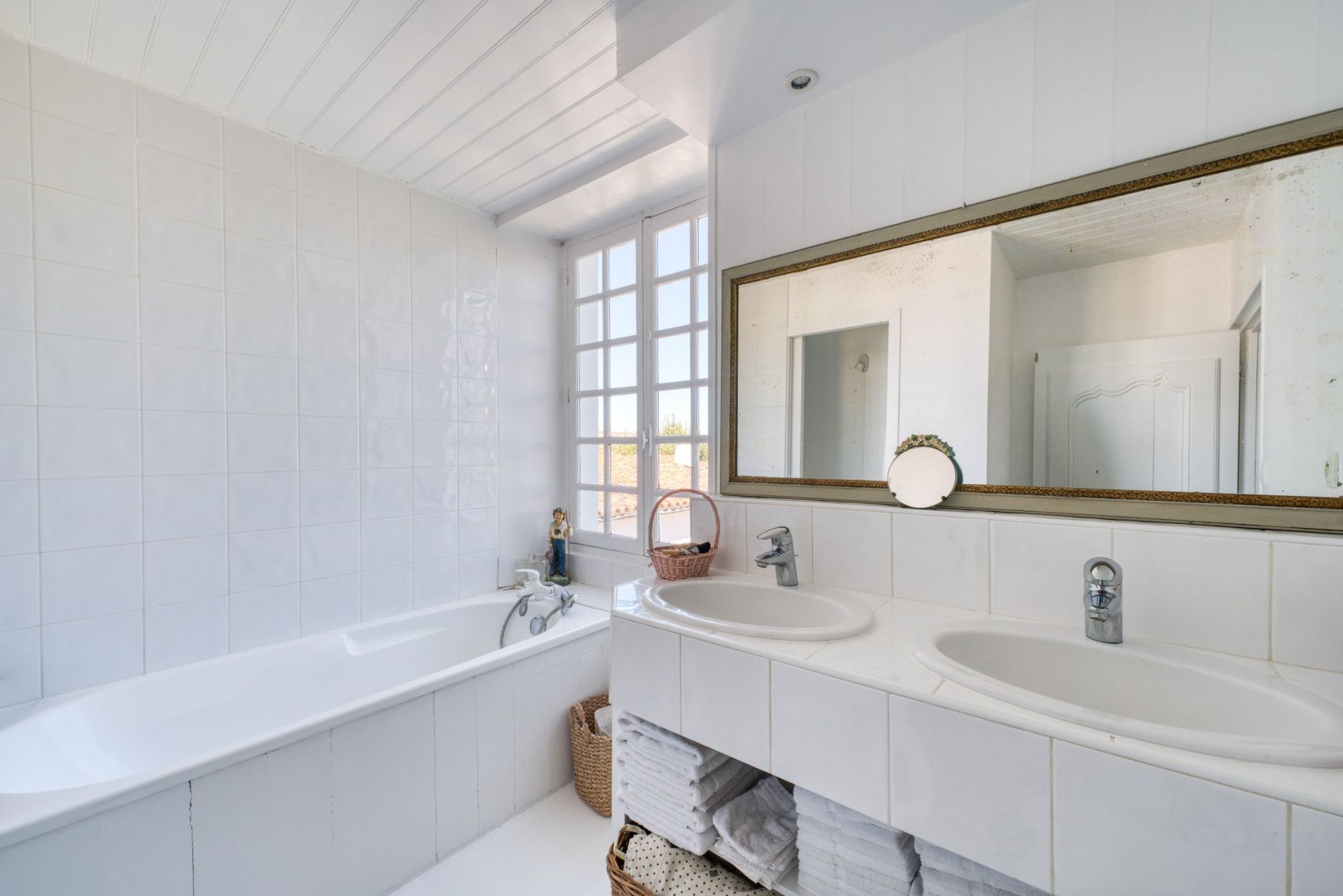 maison de prestige 9 Pièces en vente sur ST MARTIN DE RE (17410)