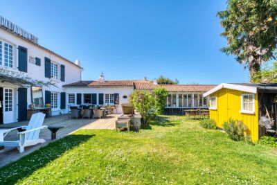 Vente Maison de prestige Saint-Martin-de-Ré 9&nbsp;Pièces 220&nbsp;m²