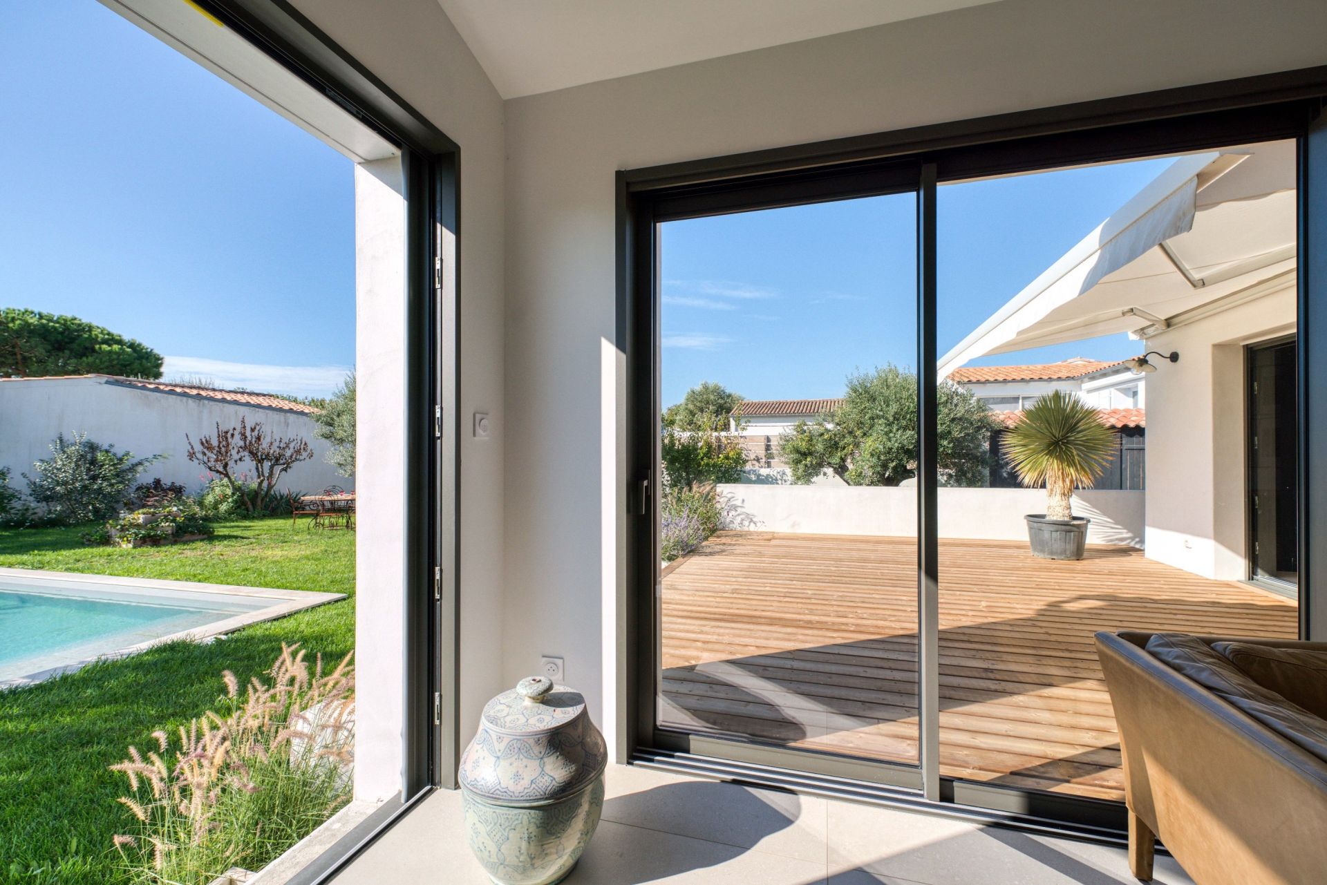 prestigious house 5 Rooms for sale on STE MARIE DE RE (17740)