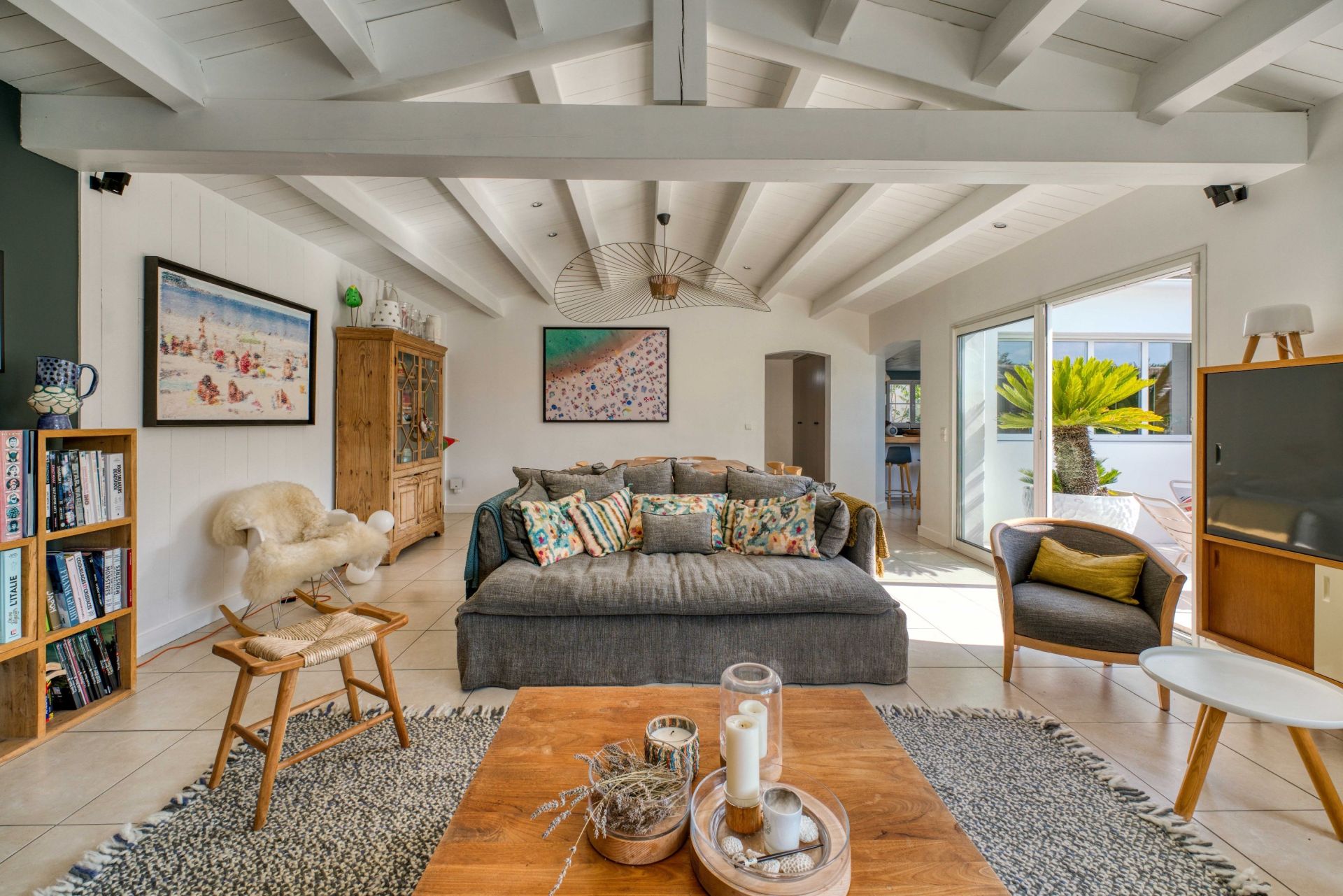 prestigious house 10 Rooms for sale on RIVEDOUX PLAGE (17940)
