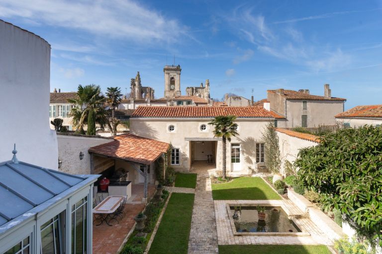 maison de prestige 11 Pièces en vente sur ST MARTIN DE RE (17410)