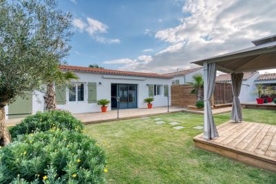 Sale Prestigious house Loix 2&nbsp;Rooms 42&nbsp;m²
