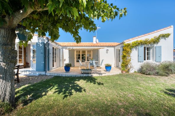Vente Maison de prestige Saint-Martin-de-Ré 7&nbsp;Pièces 164&nbsp;m²