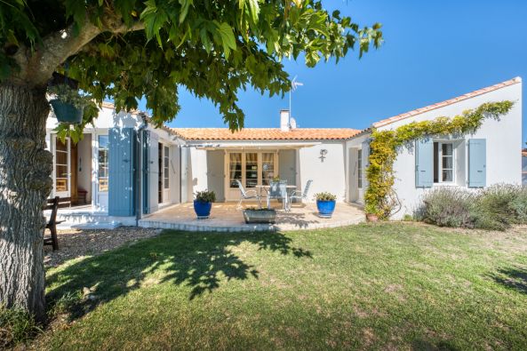 Vente Maison de prestige Saint-Martin-de-Ré 7&nbsp;Pièces 164&nbsp;m²