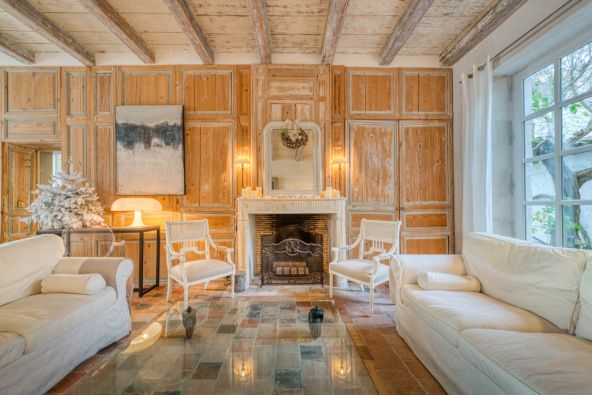 Vente Maison de prestige Saint-Martin-de-Ré 8&nbsp;Pièces 230&nbsp;m²